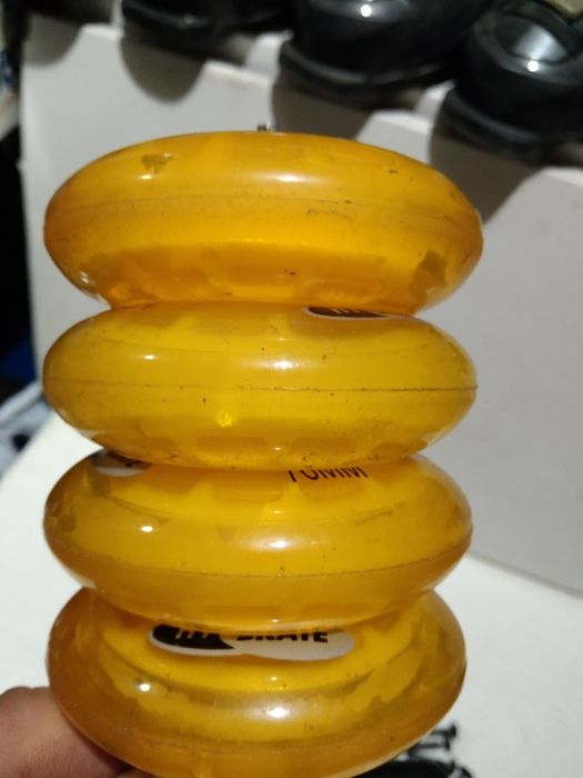 Kółka kauczukowe do rolek 76 mm ABEC 5