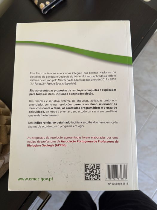 Livro preparação para exames nacionais biologia e geologia