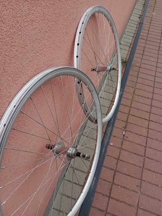 Komplet kół 26" + opony Schwalbe , Tioga