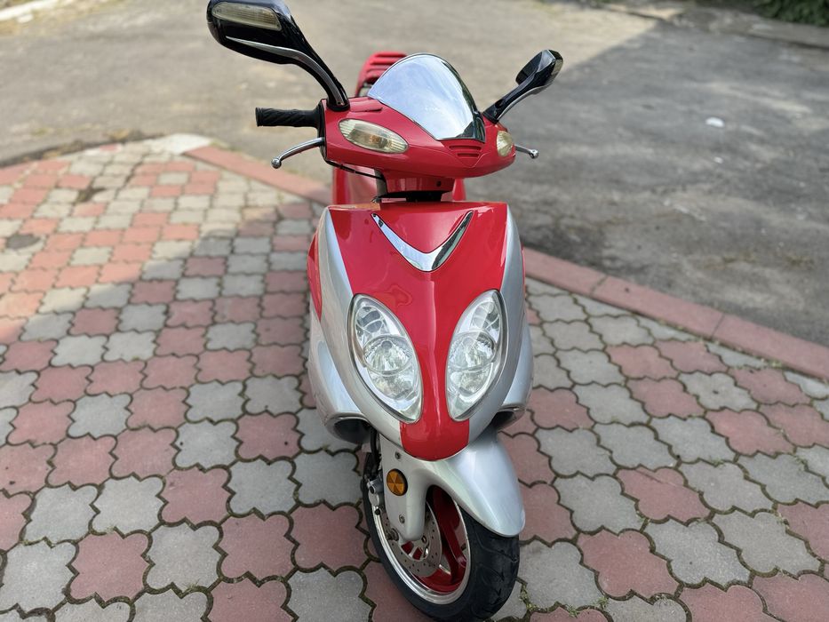 Скутер Jmstar 150 кубів