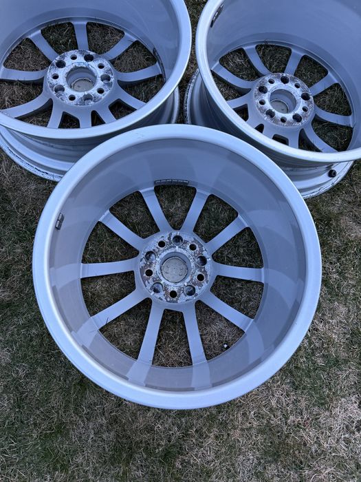 Диск Audi R17 5x112 Audi A6/ A4/ Q3/Q5 (4K0601025)