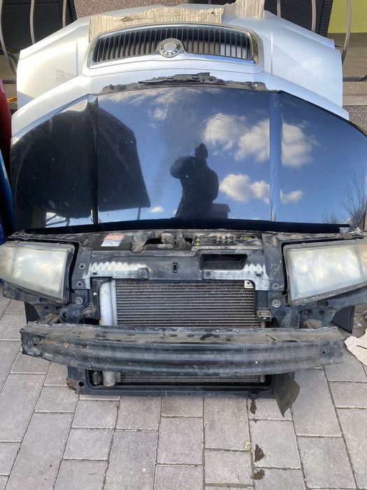 Капот  Skoda Fabia Шкода Фабіа