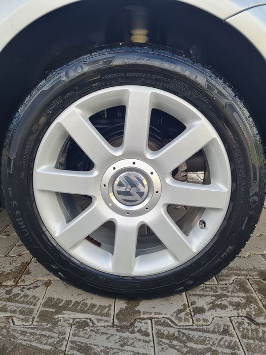 Sprzedam alufelgi VW r17 225/50 Barum