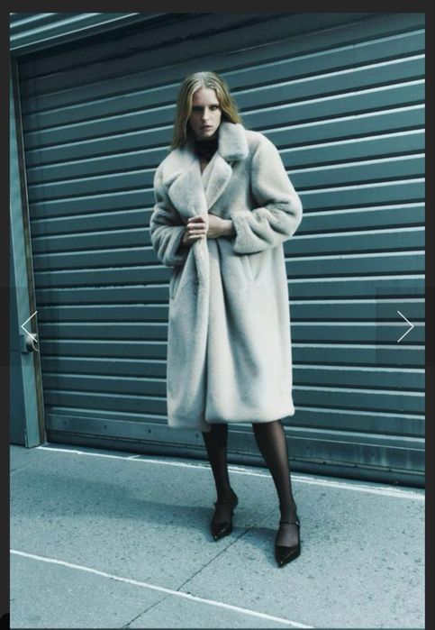 Шуба Zara  Зара М