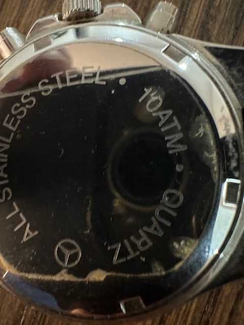 Relógio Mercedes-Benz