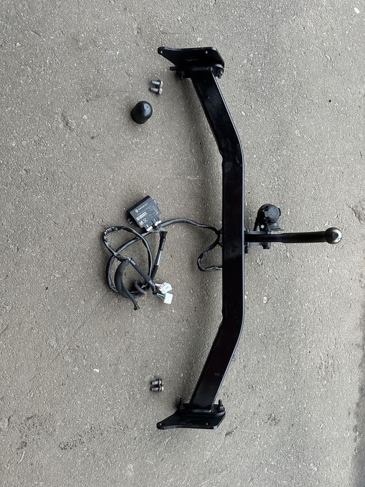 Фаркоп  форкоп рено меган 5 renault megane 5 E-Tech Elektrik 22/25 рік