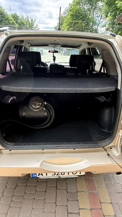 Продам Suzuki granb vitara 2.0 2009 сузукі