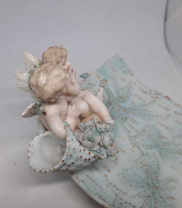 Aneleira com anjos em bisquit