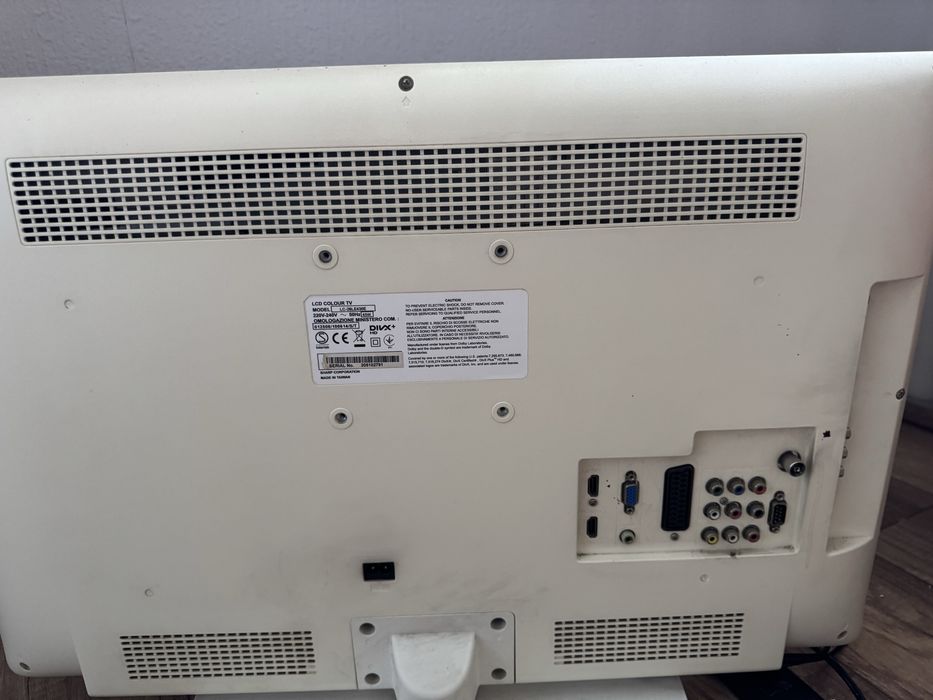Telewizor Sharp 26 cali