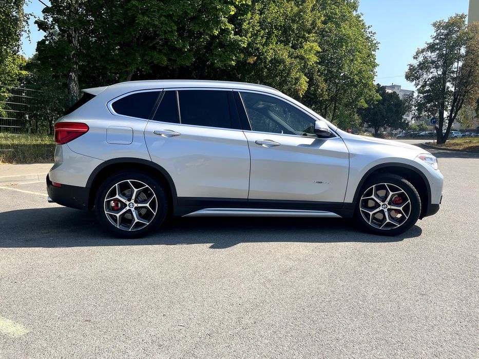 BMW X1 2017 28i xDrive