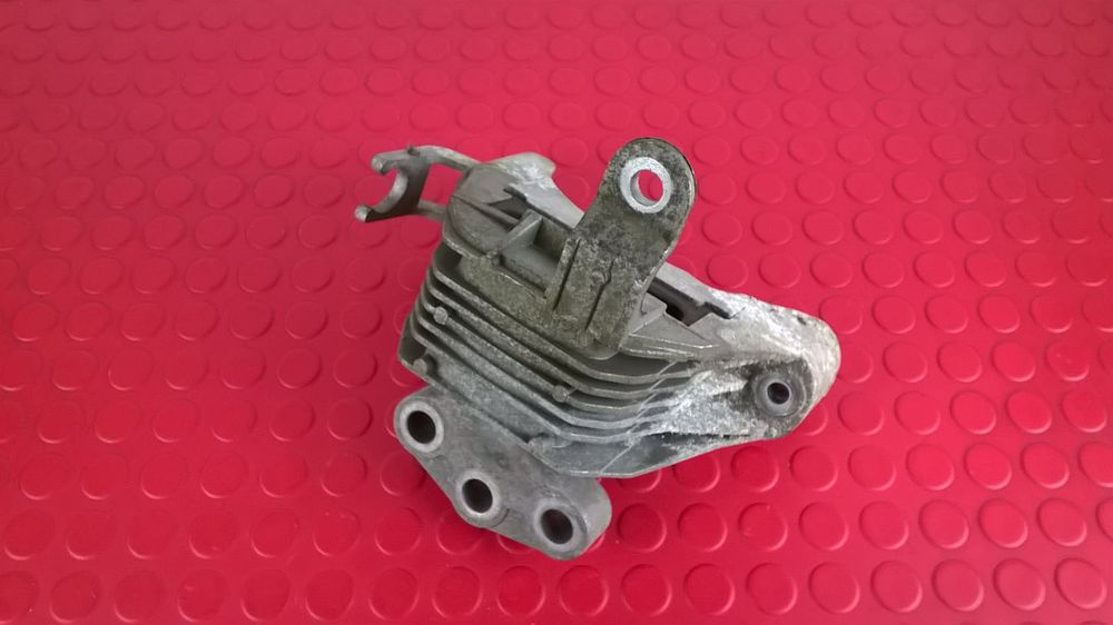 Apoio do Motor 13248475 - OPEL ASTRA J