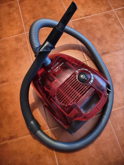 Aspirador de treno Bosch Sphera 28 (gama Bag&Bagless)