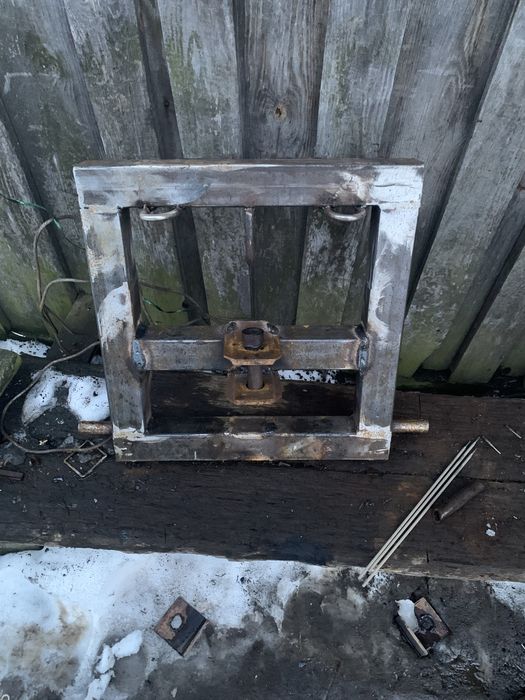 Продам рамку мінітрактор,мтз