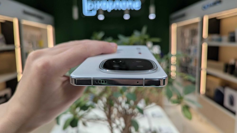 Магазин vivo iQOO 13 16GB/512GB White Гарантія Trade In