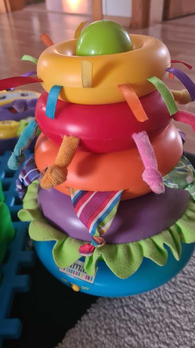 Zestaw zabawek dla maluszka