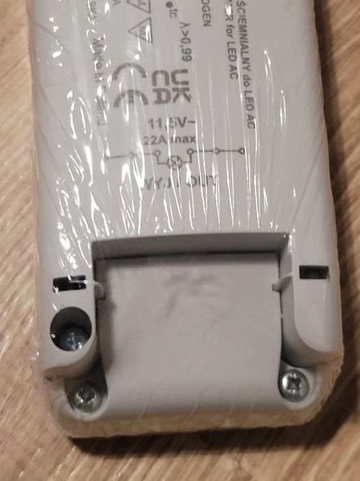Transformator Elektroniczny Ściemnialny 20 szt  do Led AC Govena YT250
