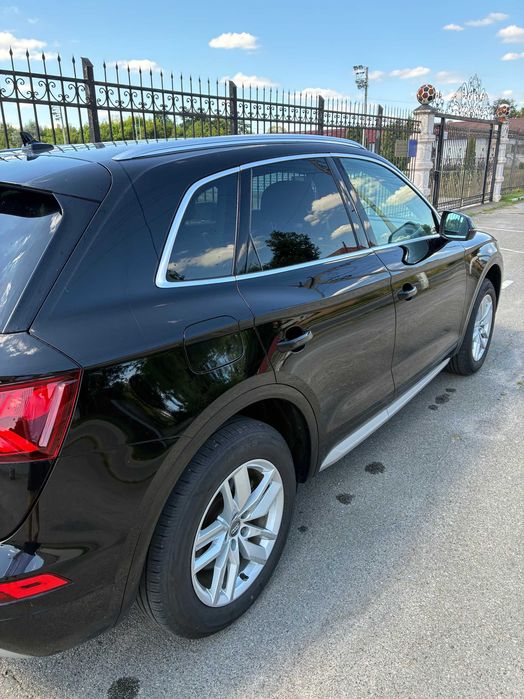 Audi Q5 Titanium Premium 45 Tfsi Quattro S Tronic 2020 Black 2.0L