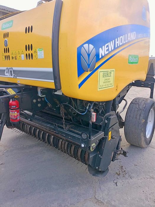 Prasa New Holland RB 150
