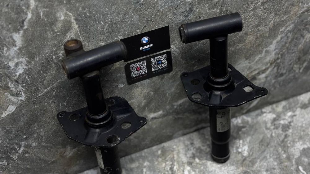 Відбійники переднього бампера БМВ Е39 отбойник бампера бмв е39 Шрот