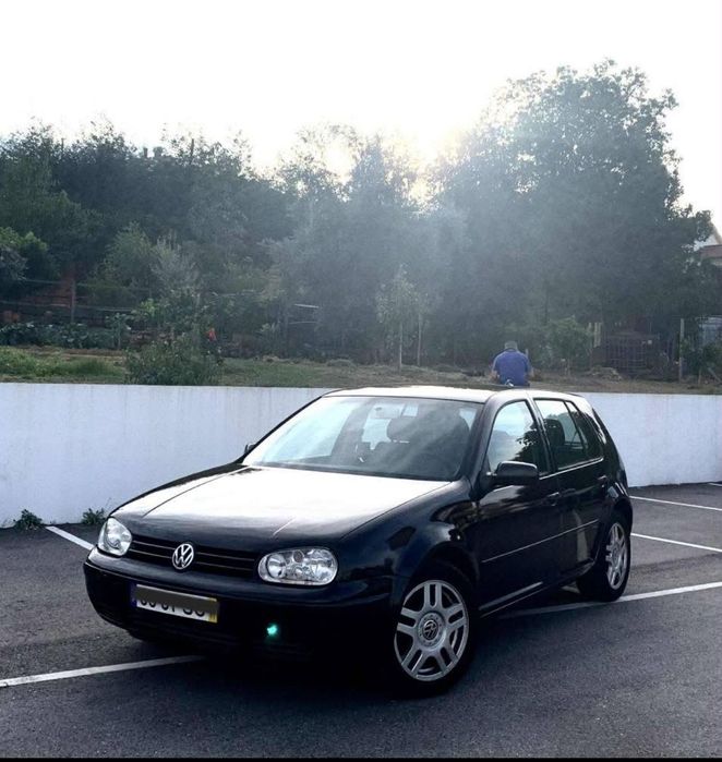 Golf 4 ano 2001, motor não trabalha vendo para peças