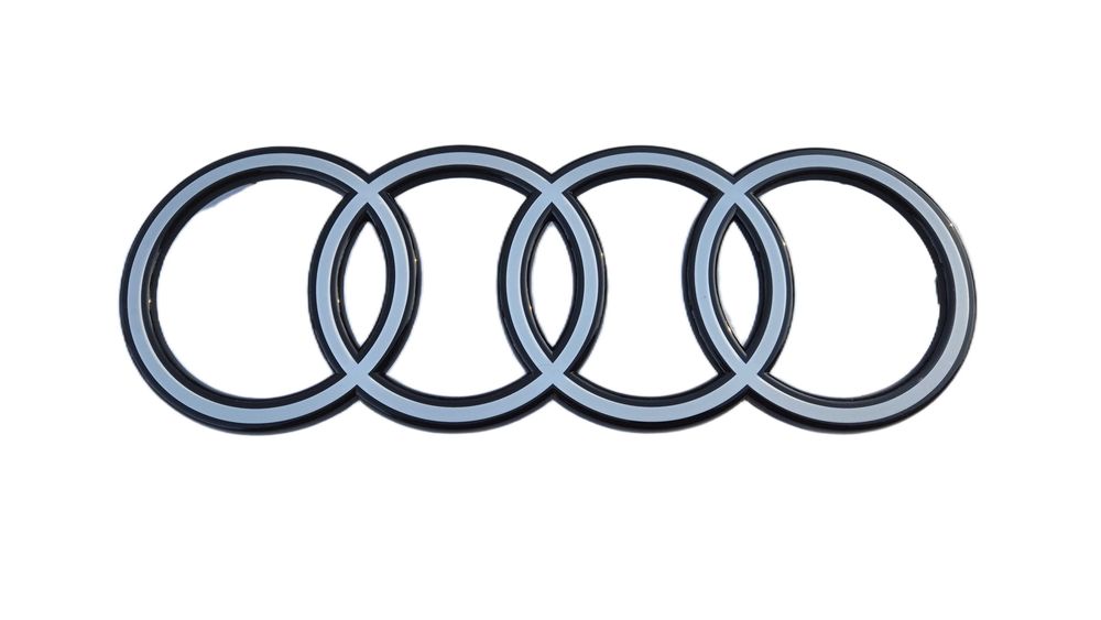 Emblemat Znaczek Logo AUDI Atrapy GRILLA Q7 2024- BIAŁY OE 4M0 NOWY !