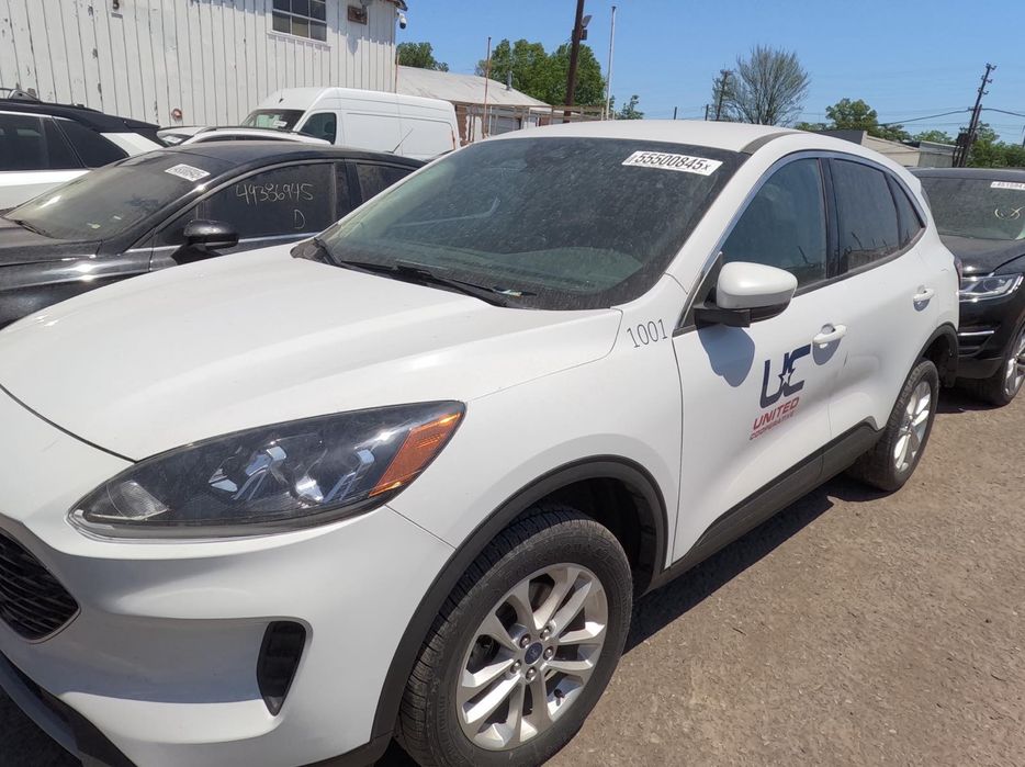 В разборе Ford Escape форд ескейп 20-23 1.5