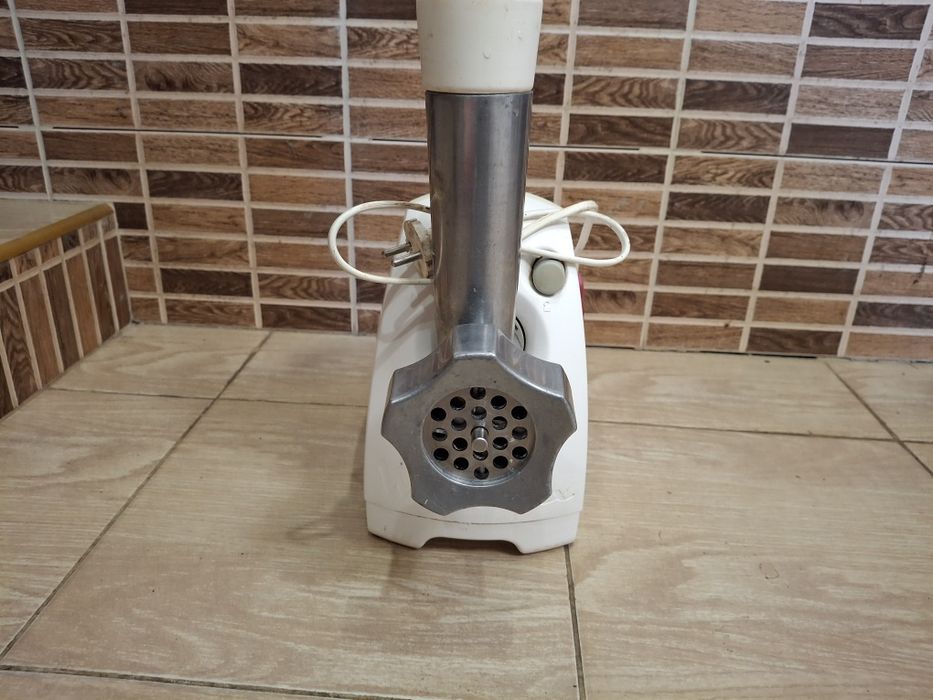 мясорубка "Молінекс"