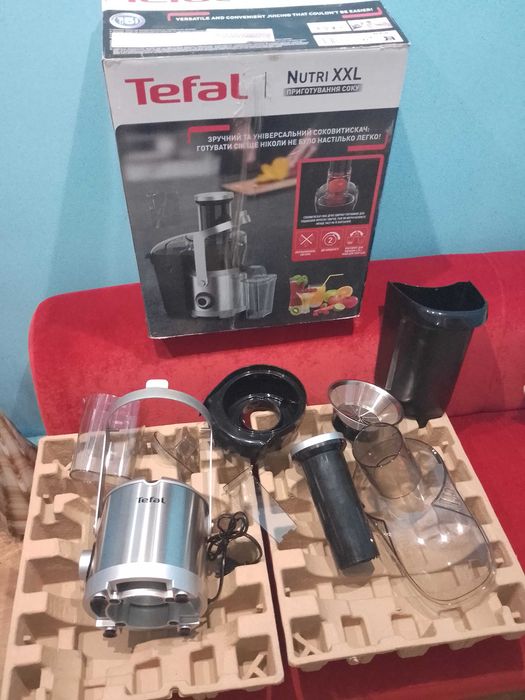 Соковыжималка TEFAL Большая ZE660D10