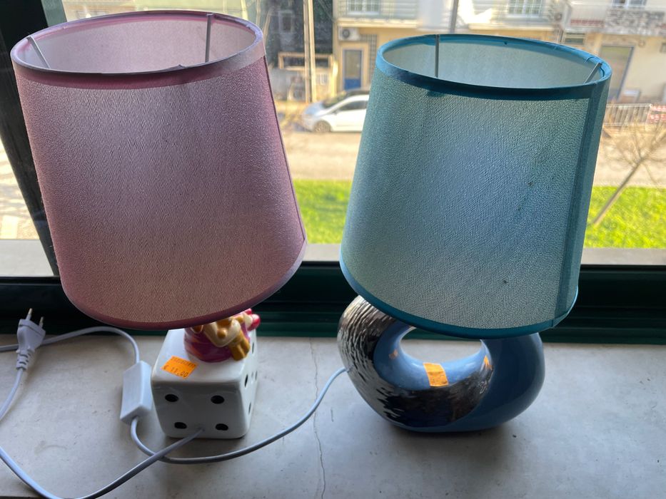 2 Candeeiro para o quarto (5€ por unidade)