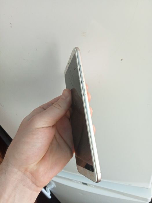 Xiaomi redmi 5 plus 4/64, в наявності.