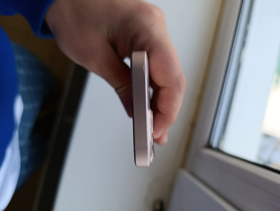 Продам Айфон 13 Міні