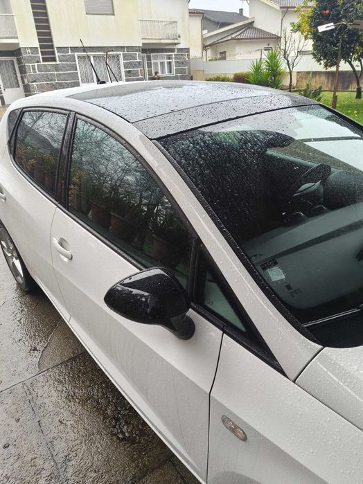 SEAT Ibiza 1.0 TSI (110cv) – Como Novo – Histórico SEAT