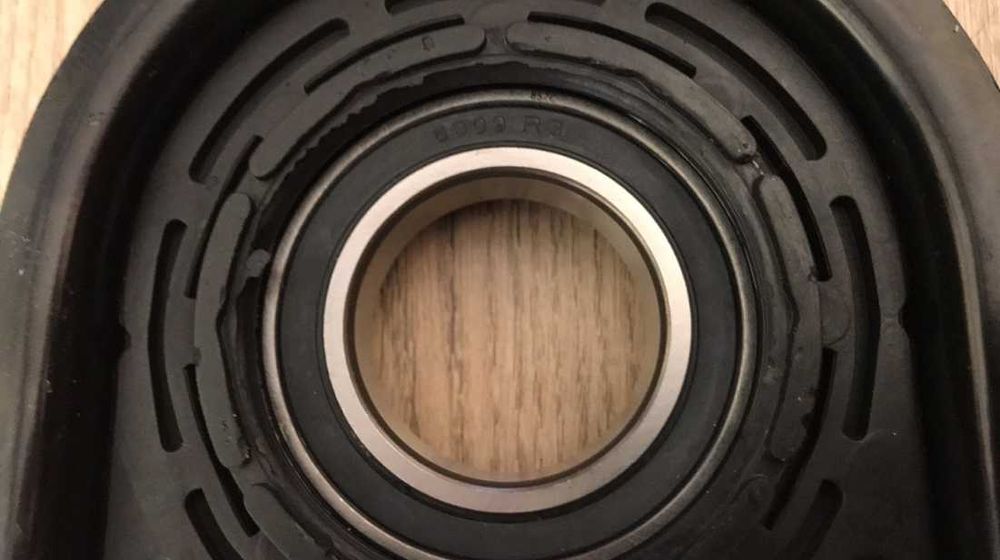 Підвісний підшипник VW Amarok (2010-2020) подвесной,подшипник,кардана