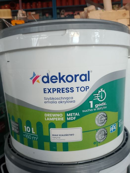 Dekoral szybkoschnąca emalia akrylowa