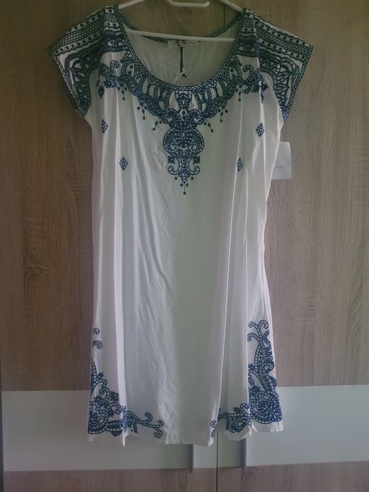 Letnia sukienka Solitaire r.L Nowa