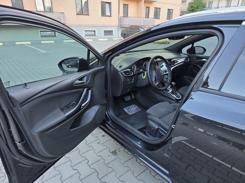 Продам Opel Astra K 2016