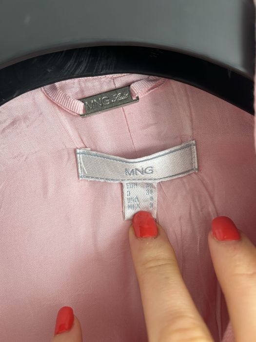 Blazer linho Mango com ofertas