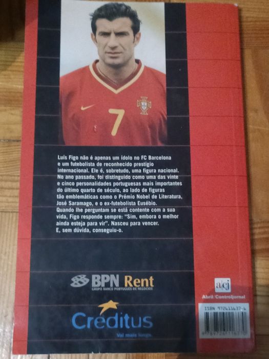 Livro sobre Luís Figo
