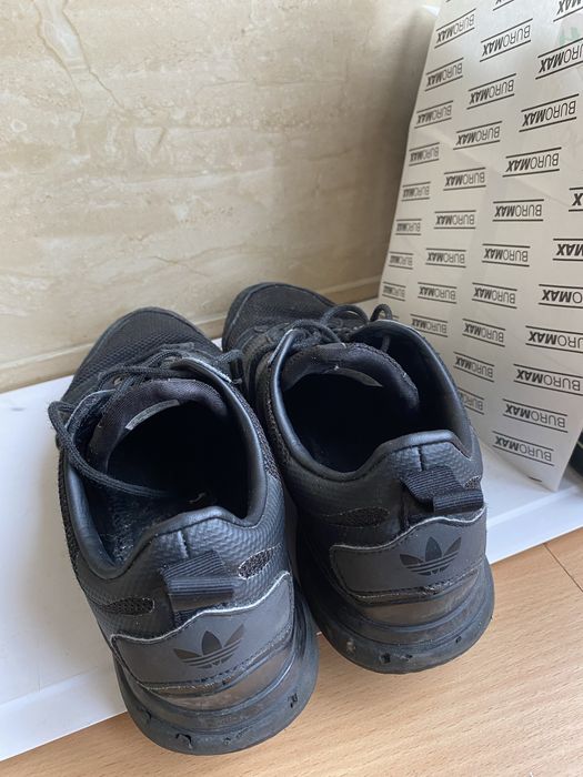 Кросівки adidas zx