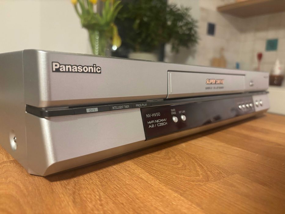 magnetowid VHS Panasonic NV-HV50EP-S