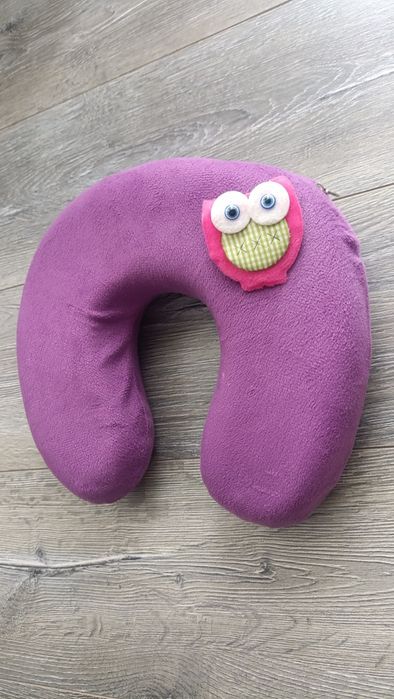 Kołnierz podróżny do samochodu, autokaru, samolotu, domu