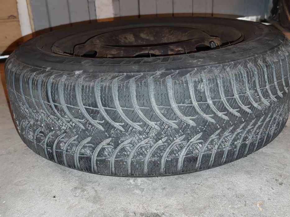 Koła 5x100 z oponami 185/60/14 VW SEAT Skoda