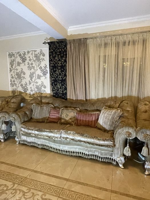 Мягкий уголок диван два кресла