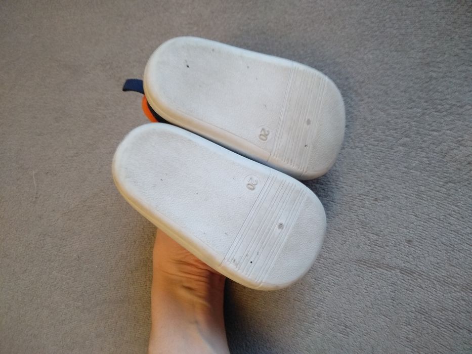 Buciki kapcie pierwsze buty Pepco rozm 20