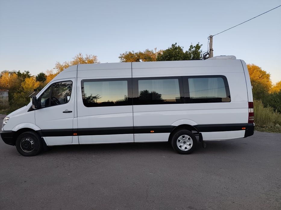 автобус mercedes sprinter 2010 рік