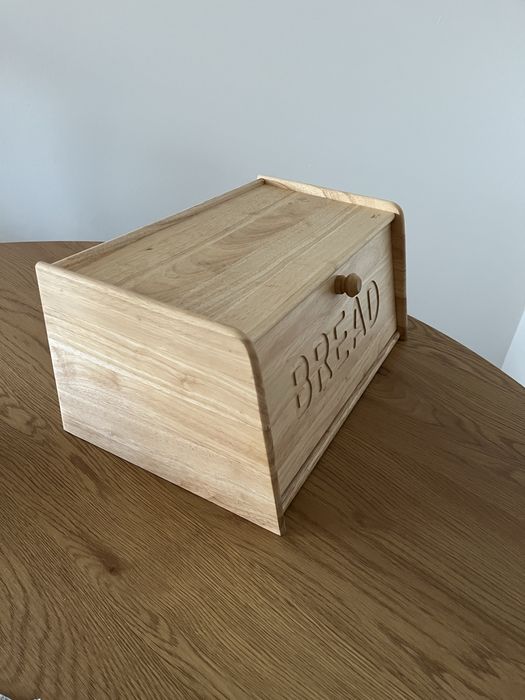 Chlebak 39 x 24,5 wys. 18 cm.