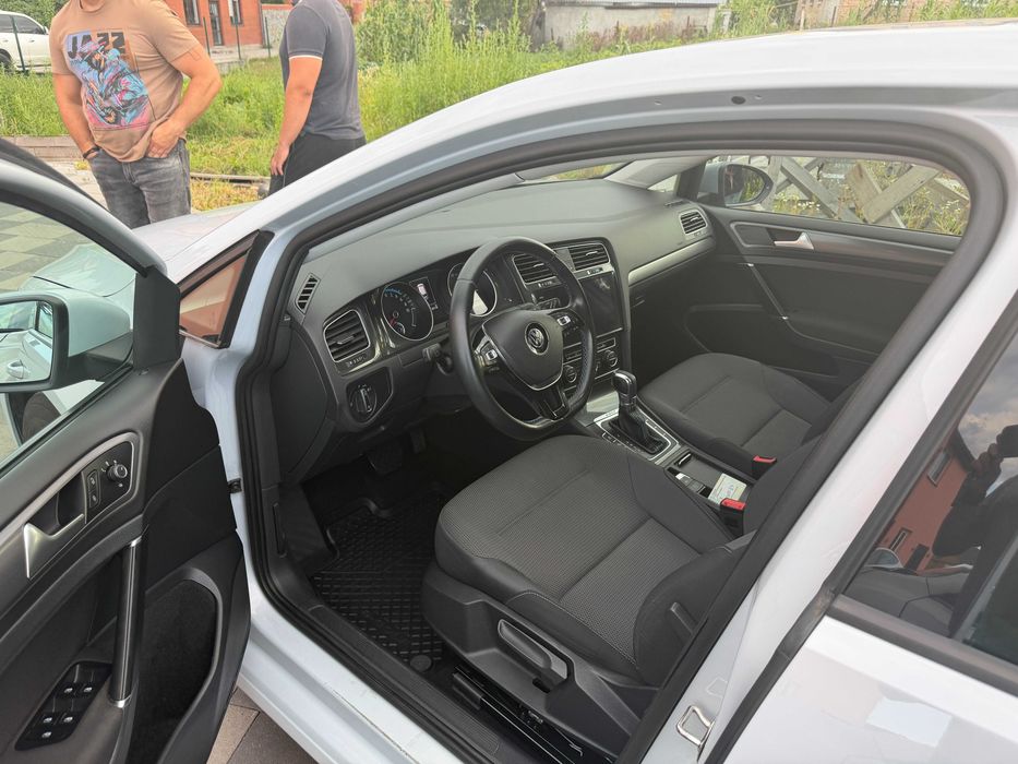 VW Egolf 2017 36 квт