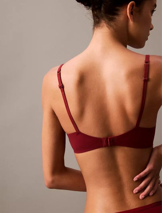 Бюсгалтер Calvin Klein 36B
