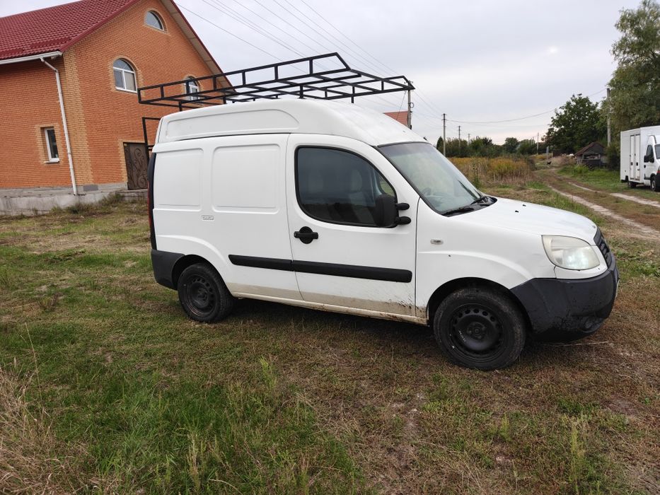 Fiat Doblo 2007 з багажником на даху