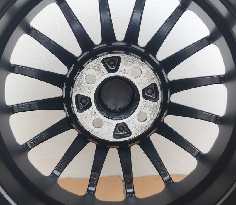 Jantes OZ SUPERTURISMO 7Jx16 4x100 ET37